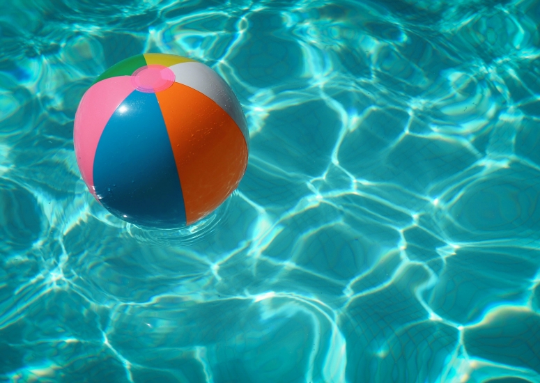 Zwembadonderhoud service: Tips en tricks voor een kristalhelder zwembad