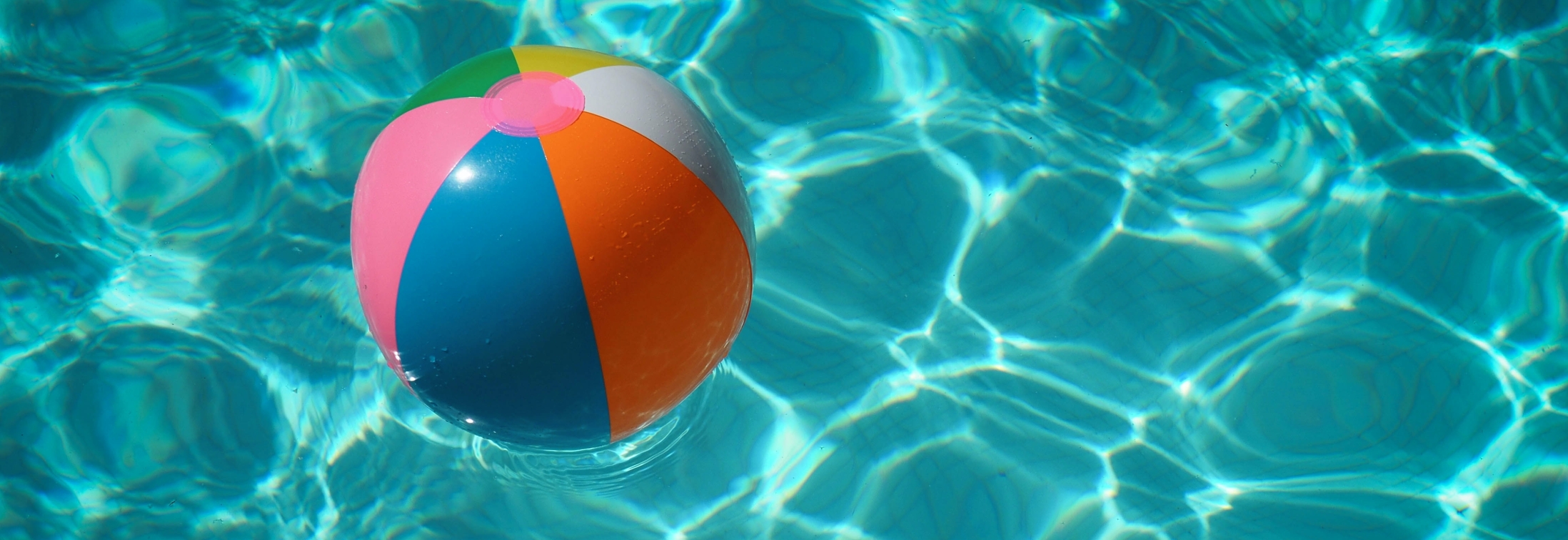 Zwembadonderhoud service: Tips en tricks voor een kristalhelder zwembad