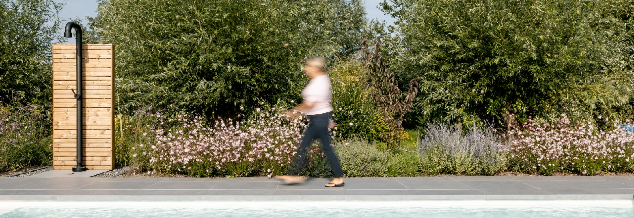 Waarom douchen voor het zwemmen belangrijk is | Waterstijl