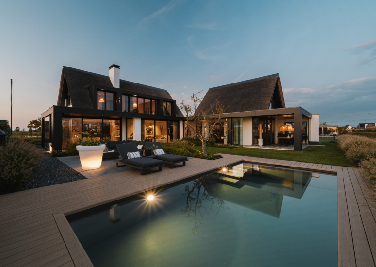 Luxe zwembad winterklaar maken | Waterstijl exclusieve zwembaden